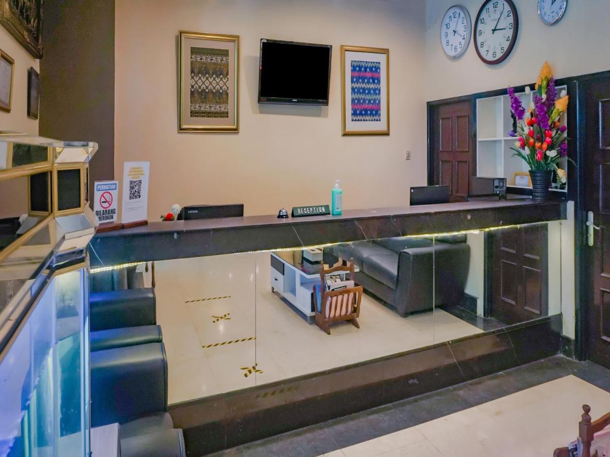 Oyo 3967 Hotel Pantai Wisata Makassar Eksteriør bilde