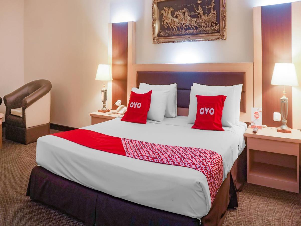 Oyo 3967 Hotel Pantai Wisata Makassar Eksteriør bilde