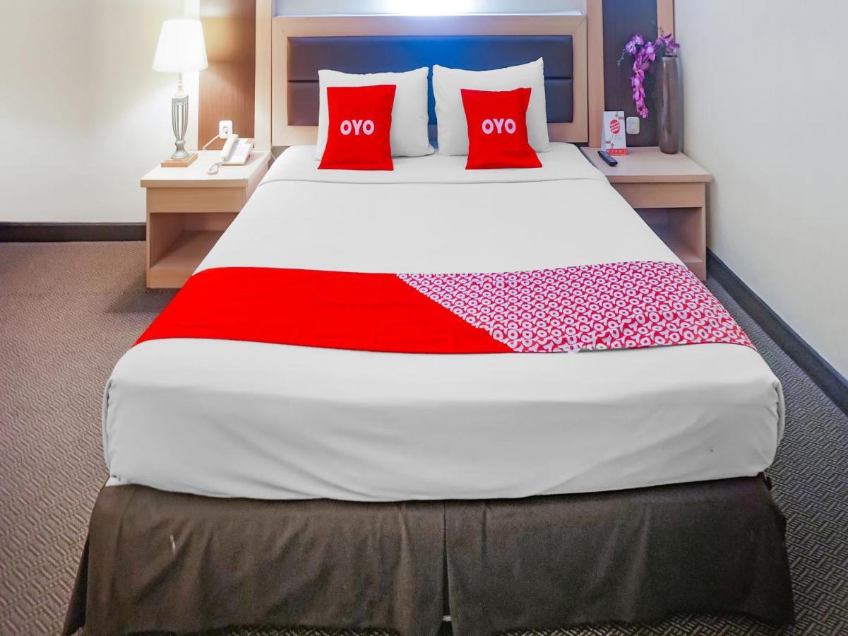 Oyo 3967 Hotel Pantai Wisata Makassar Eksteriør bilde