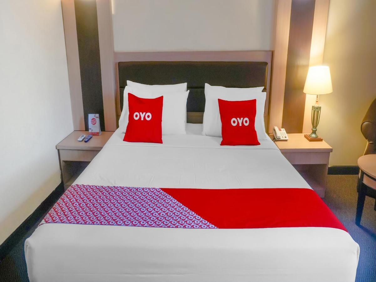 Oyo 3967 Hotel Pantai Wisata Makassar Eksteriør bilde