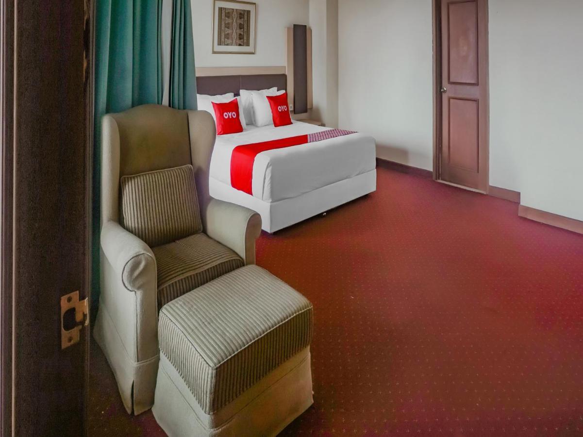 Oyo 3967 Hotel Pantai Wisata Makassar Eksteriør bilde
