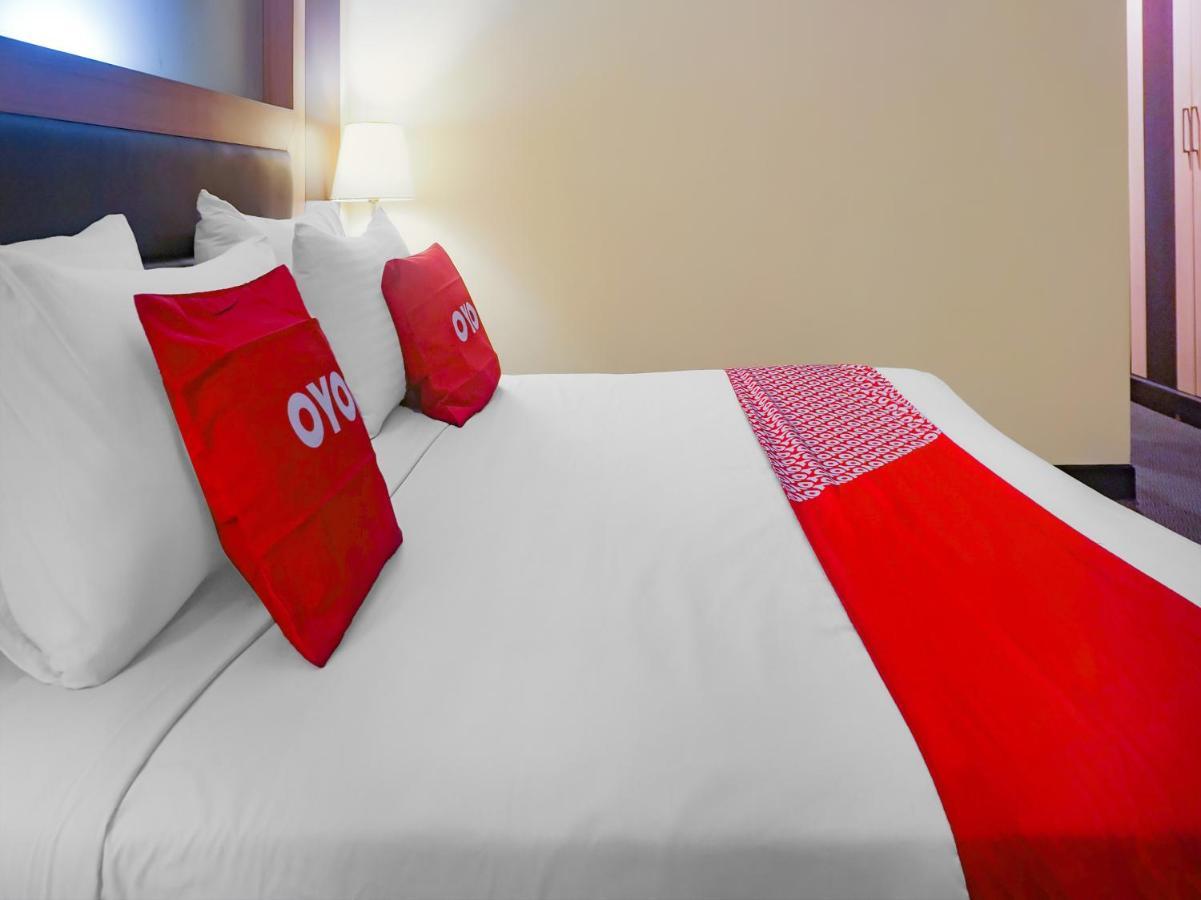 Oyo 3967 Hotel Pantai Wisata Makassar Eksteriør bilde