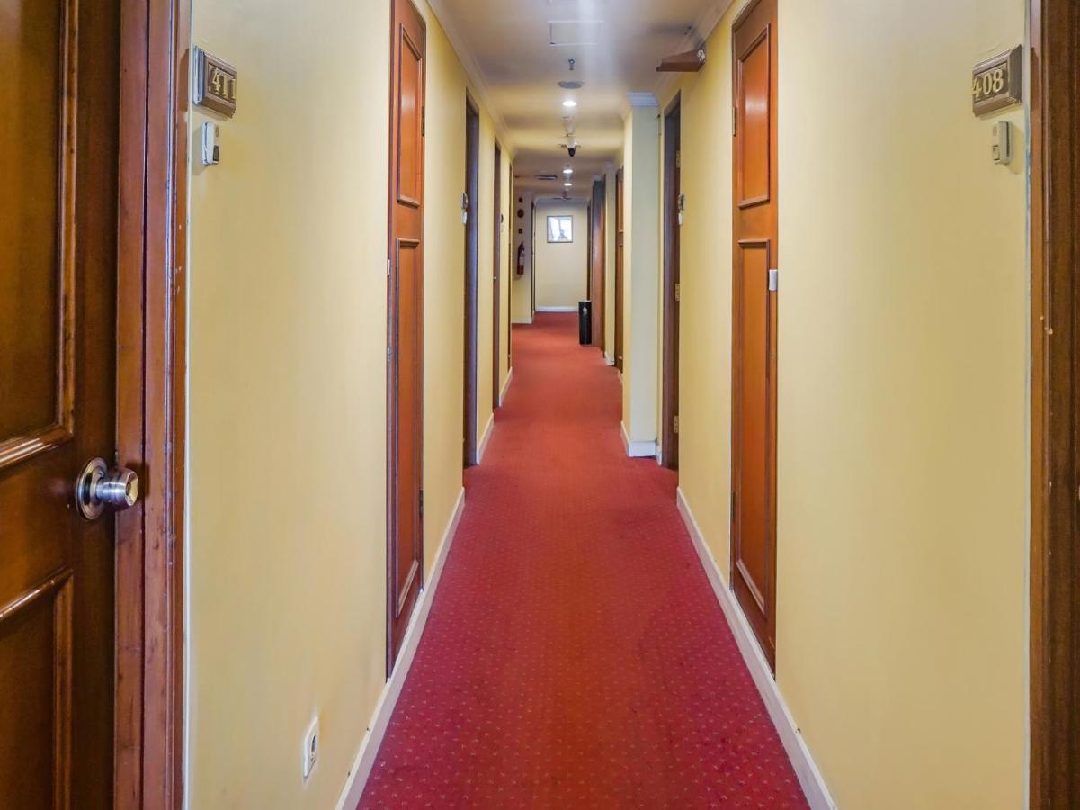 Oyo 3967 Hotel Pantai Wisata Makassar Eksteriør bilde